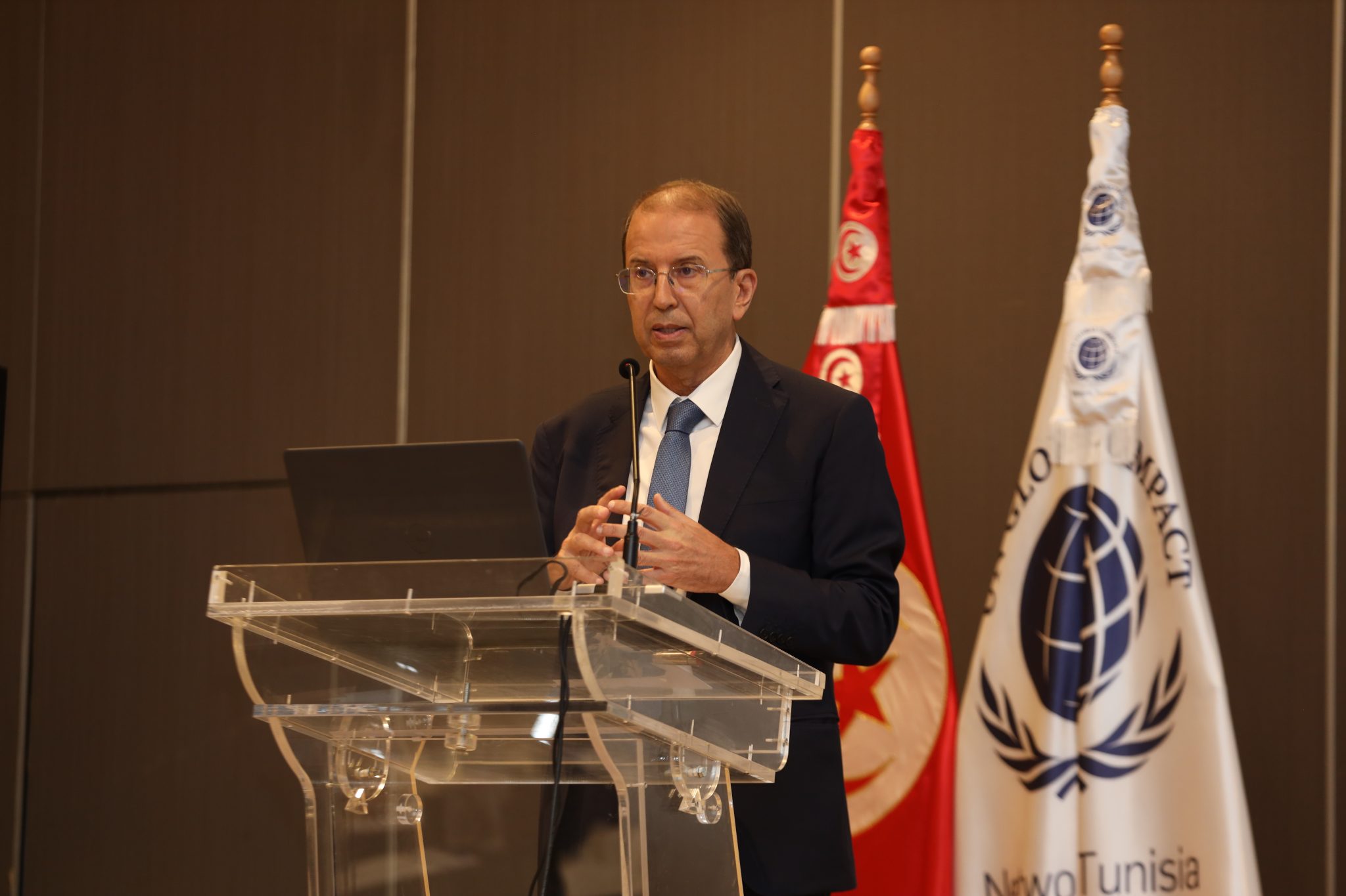 A Global and Local Pact for the Fight against Climate Change